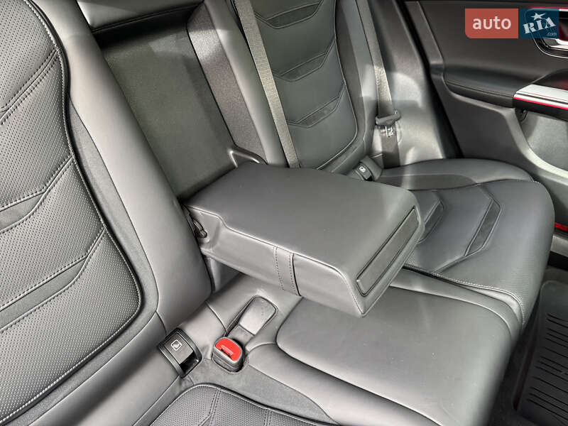 Внедорожник / Кроссовер Mercedes-Benz GLC-Class Coupe 2024 в Киеве