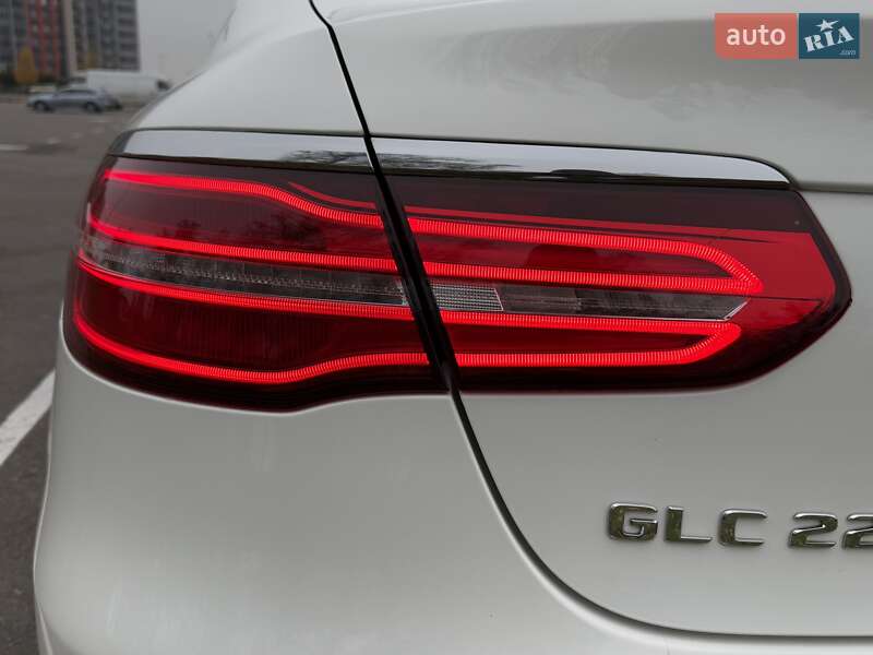 Позашляховик / Кросовер Mercedes-Benz GLC-Class Coupe 2017 в Києві