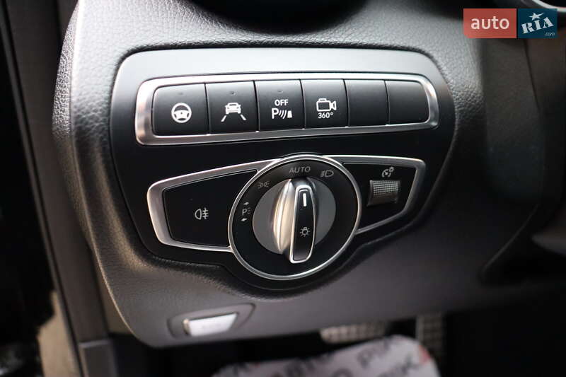 Внедорожник / Кроссовер Mercedes-Benz GLC-Class Coupe 2017 в Львове фото 19 Внедорожник / Кроссовер Mercedes-Benz GLC-Class Coupe 2017 в Львове