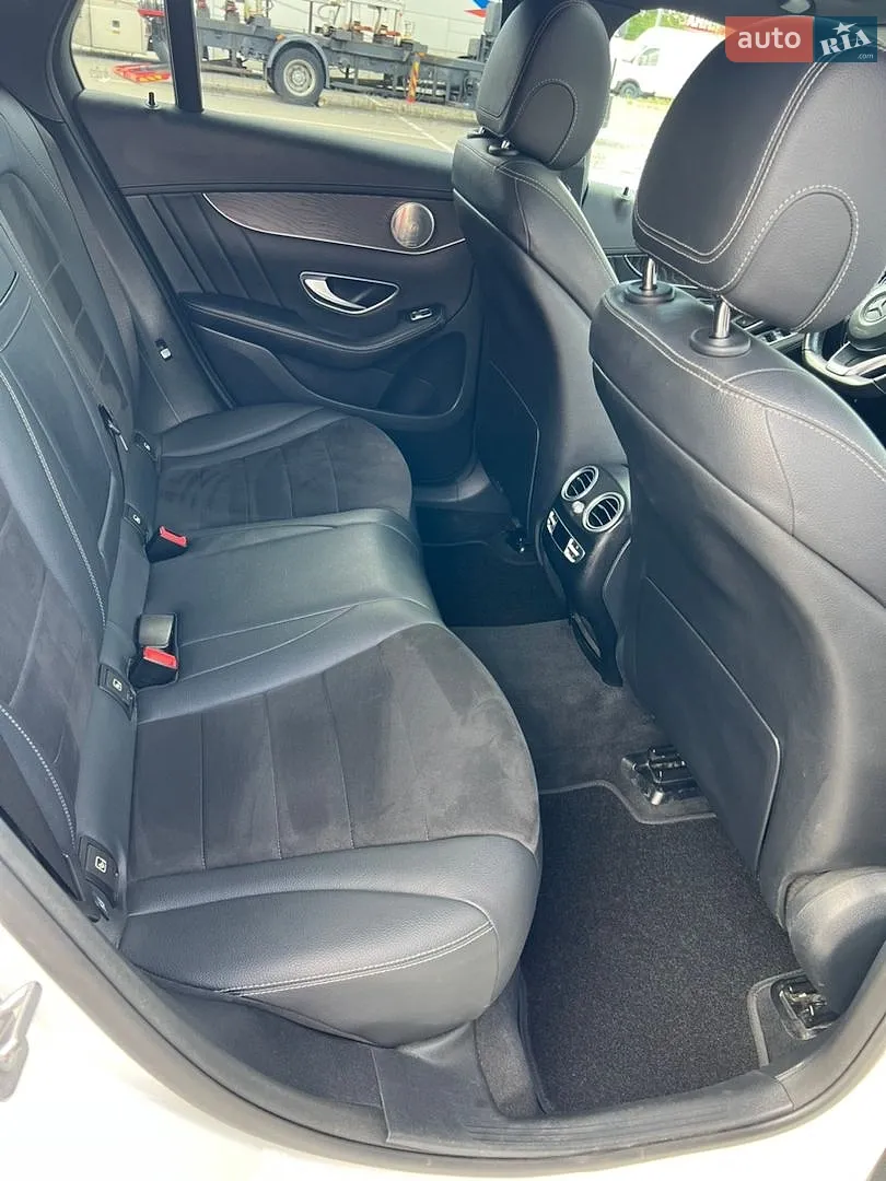 2017 Mercedes-Benz GLC - мініатюра 11