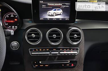 Внедорожник / Кроссовер Mercedes-Benz GLC-Class 2017 в 