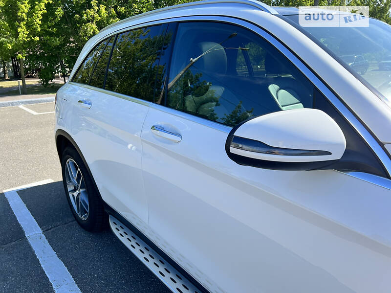 Внедорожник / Кроссовер Mercedes-Benz GLC-Class 2019 в Киеве