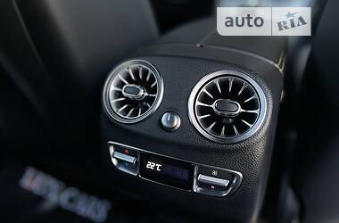 Внедорожник / Кроссовер Mercedes-Benz GLC-Class 2018 в 