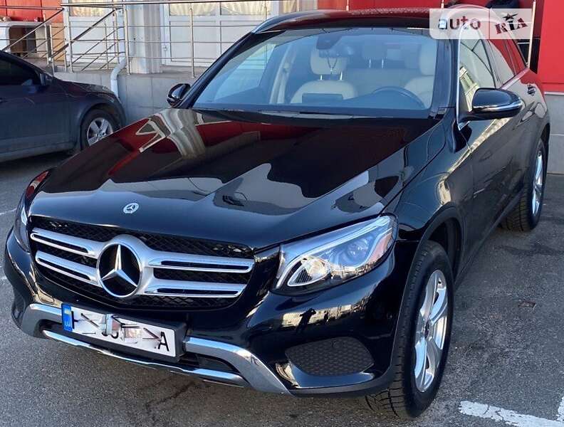 Внедорожник / Кроссовер Mercedes-Benz GLC-Class 2018 в 