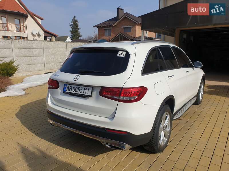 Внедорожник / Кроссовер Mercedes-Benz GLC-Class 2017 в Виннице фото 3 Внедорожник / Кроссовер Mercedes-Benz GLC-Class 2017 в Виннице