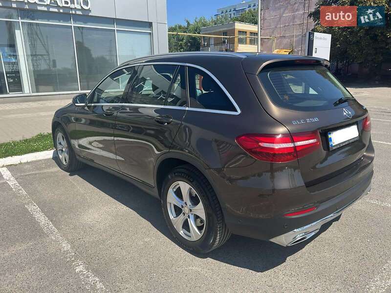 Позашляховик / Кросовер Mercedes-Benz GLC-Class 2016 в Полтаві