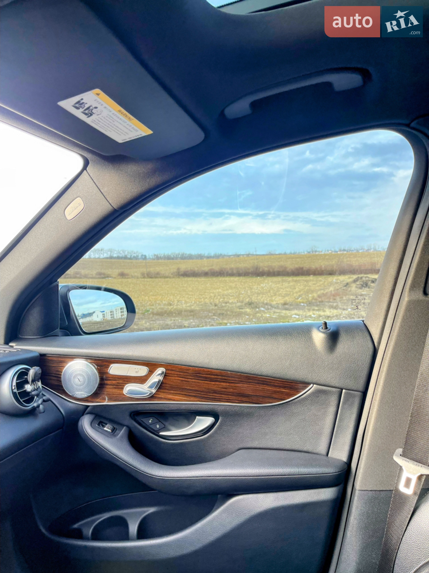 2016 Mercedes-Benz GLC - мініатюра 9
