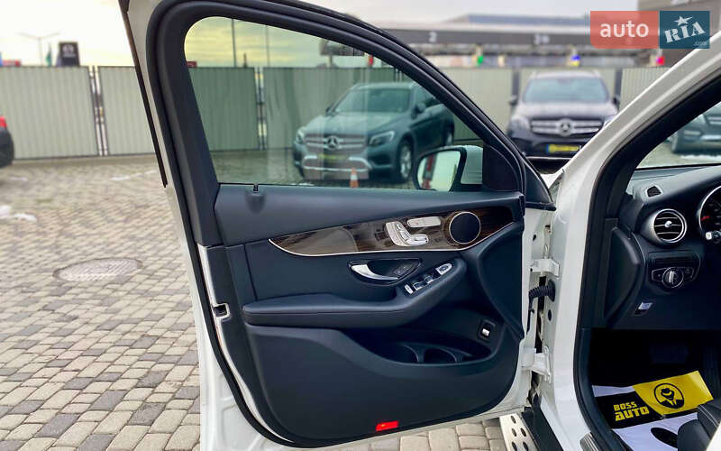 Позашляховик / Кросовер Mercedes-Benz GLC-Class 2019 в Мукачевому