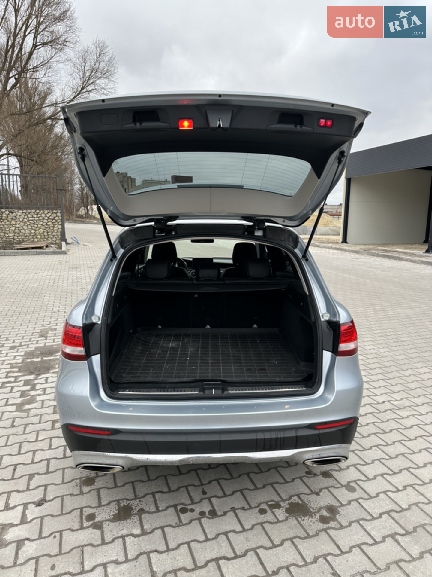 2016 Mercedes-Benz GLC - мініатюра 19