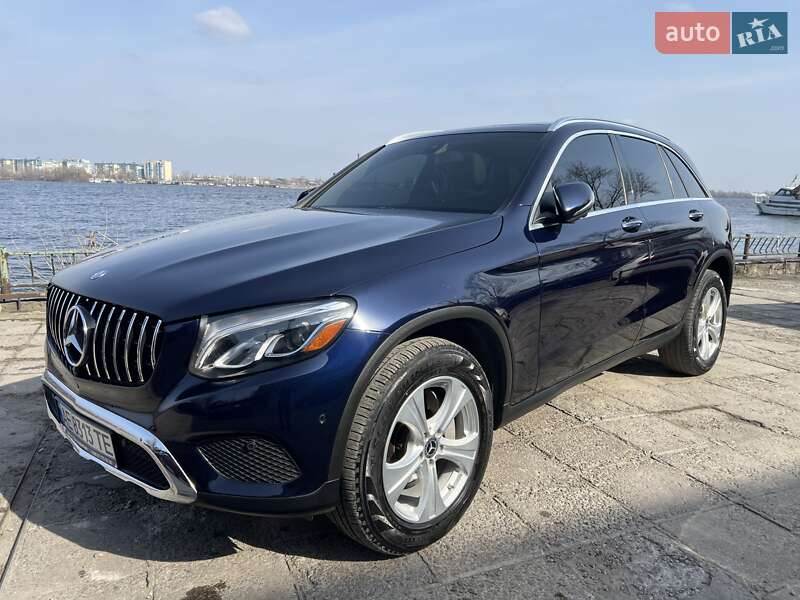 Внедорожник / Кроссовер Mercedes-Benz GLC-Class 2017 в Днепре