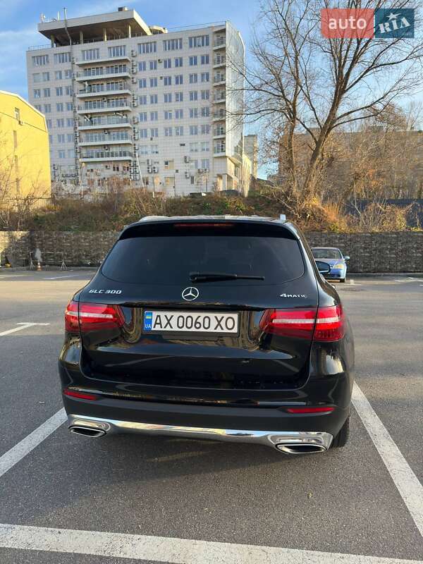 Внедорожник / Кроссовер Mercedes-Benz GLC-Class 2016 в Днепре