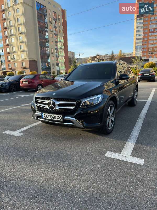 Внедорожник / Кроссовер Mercedes-Benz GLC-Class 2016 в Днепре