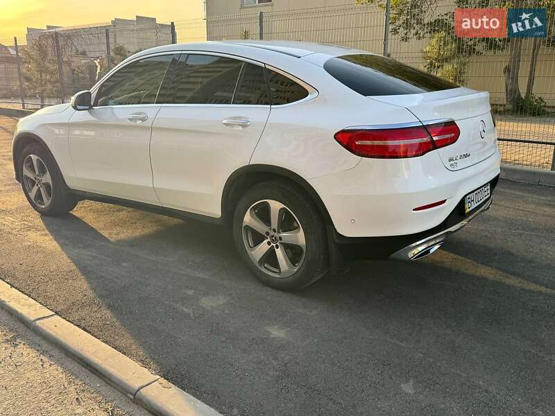 Mercedes-Benz GLC-Class 2017