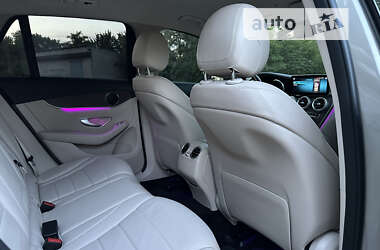 Внедорожник / Кроссовер Mercedes-Benz GLC-Class 2021 в 