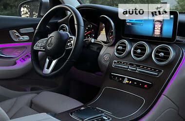 Внедорожник / Кроссовер Mercedes-Benz GLC-Class 2021 в 