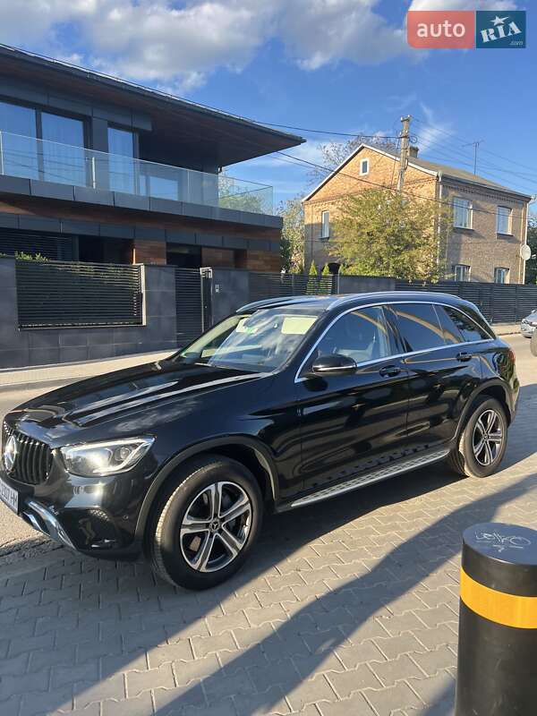 Внедорожник / Кроссовер Mercedes-Benz GLC-Class 2019 в Луцке фото 3 Внедорожник / Кроссовер Mercedes-Benz GLC-Class 2019 в Луцке