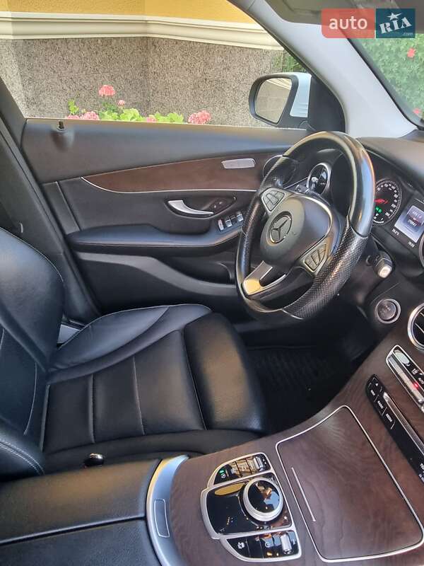 Внедорожник / Кроссовер Mercedes-Benz GLC-Class 2015 в Иршаве фото 14 Внедорожник / Кроссовер Mercedes-Benz GLC-Class 2015 в Иршаве