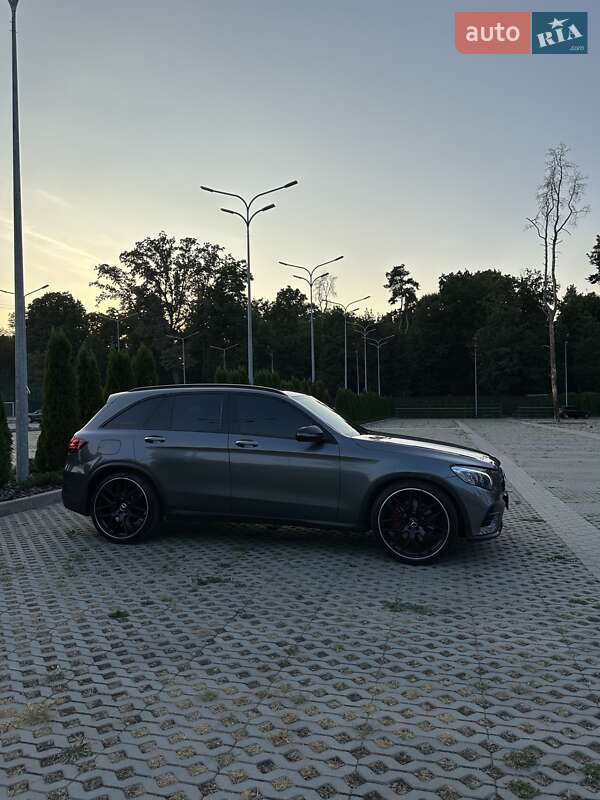 Внедорожник / Кроссовер Mercedes-Benz GLC-Class 2017 в Киеве
