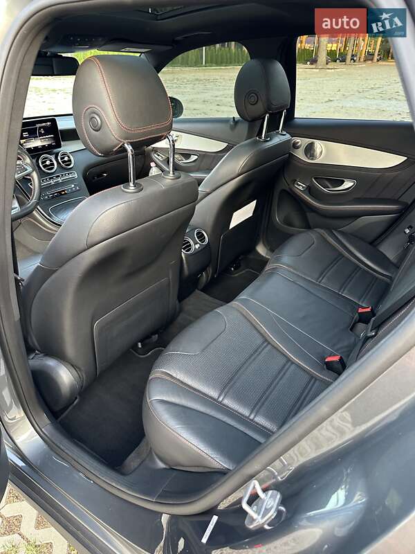 Внедорожник / Кроссовер Mercedes-Benz GLC-Class 2017 в Киеве