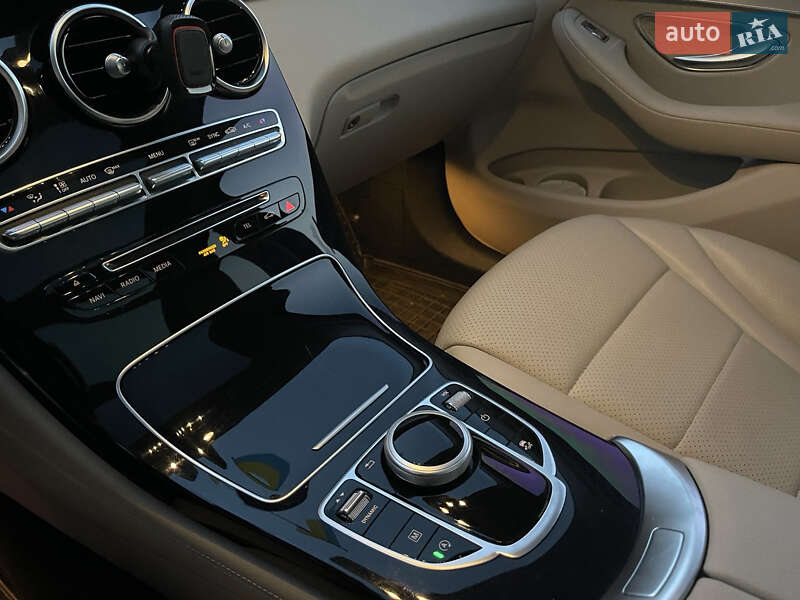 Внедорожник / Кроссовер Mercedes-Benz GLC-Class 2016 в Коломые