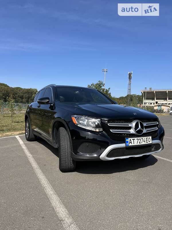 Внедорожник / Кроссовер Mercedes-Benz GLC-Class 2017 в Ивано-Франковске