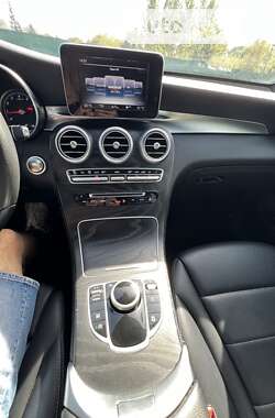 Внедорожник / Кроссовер Mercedes-Benz GLC-Class 2017 в 