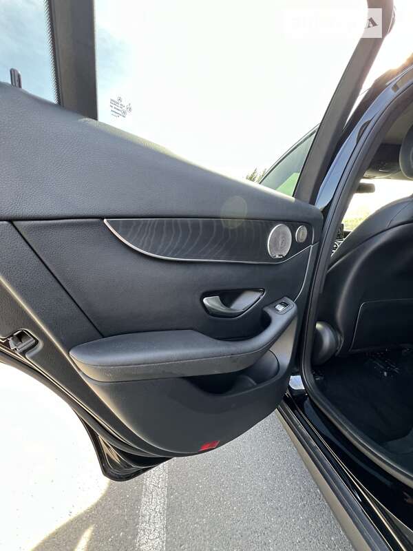 Внедорожник / Кроссовер Mercedes-Benz GLC-Class 2017 в Ивано-Франковске