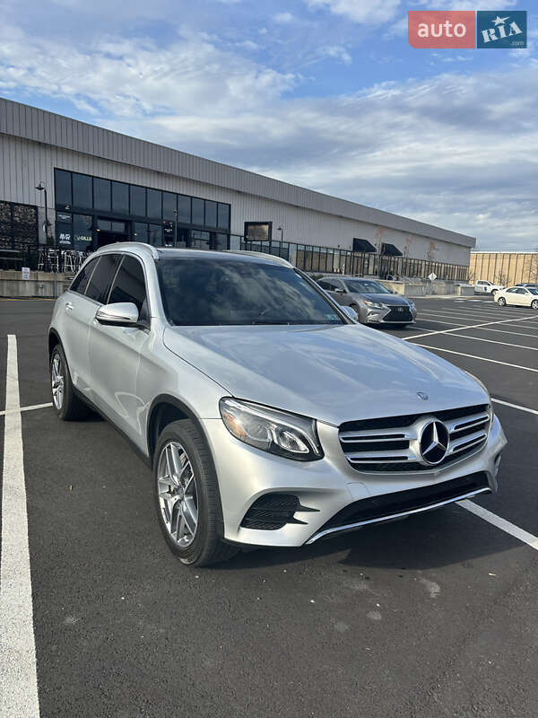 Внедорожник / Кроссовер Mercedes-Benz GLC-Class 2017 в Днепре