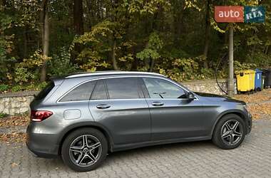 Внедорожник / Кроссовер Mercedes-Benz GLC-Class 2019 в 