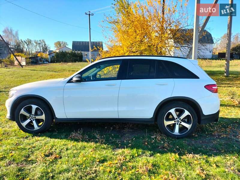 Внедорожник / Кроссовер Mercedes-Benz GLC-Class 2017 в Днепре
