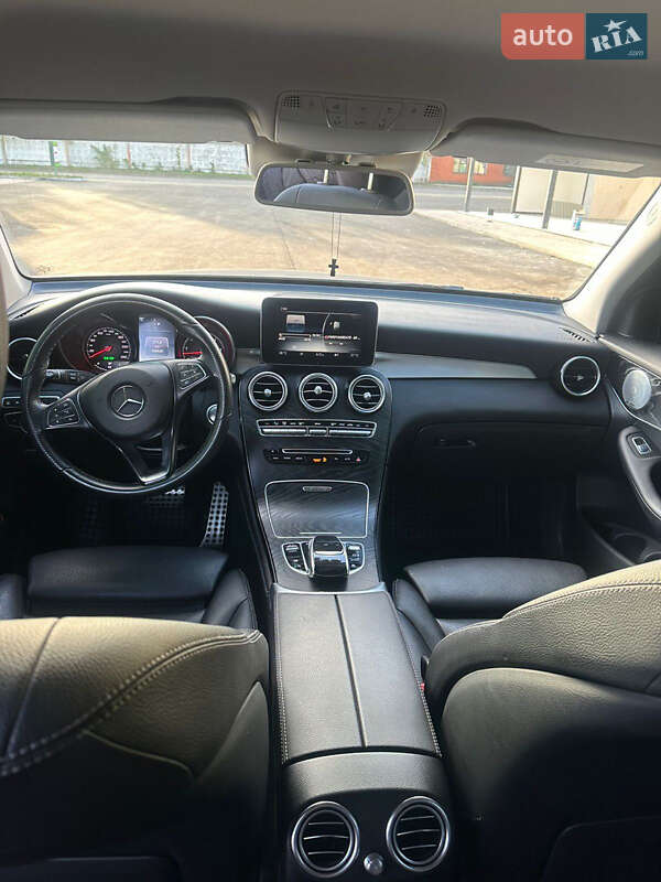 Внедорожник / Кроссовер Mercedes-Benz GLC-Class 2017 в Гатном