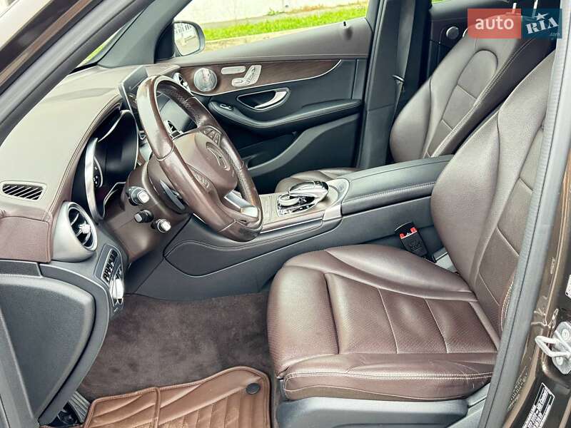 Позашляховик / Кросовер Mercedes-Benz GLC-Class 2017 в Києві
