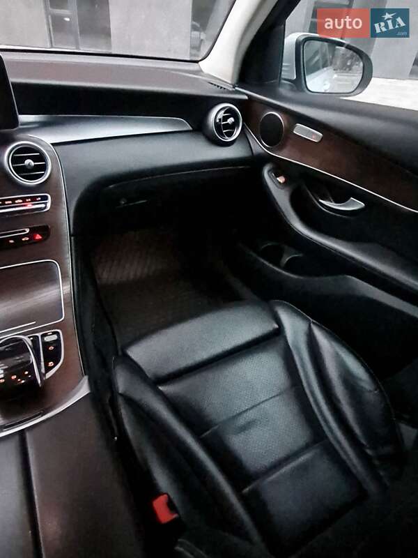 Внедорожник / Кроссовер Mercedes-Benz GLC-Class 2015 в Запорожье