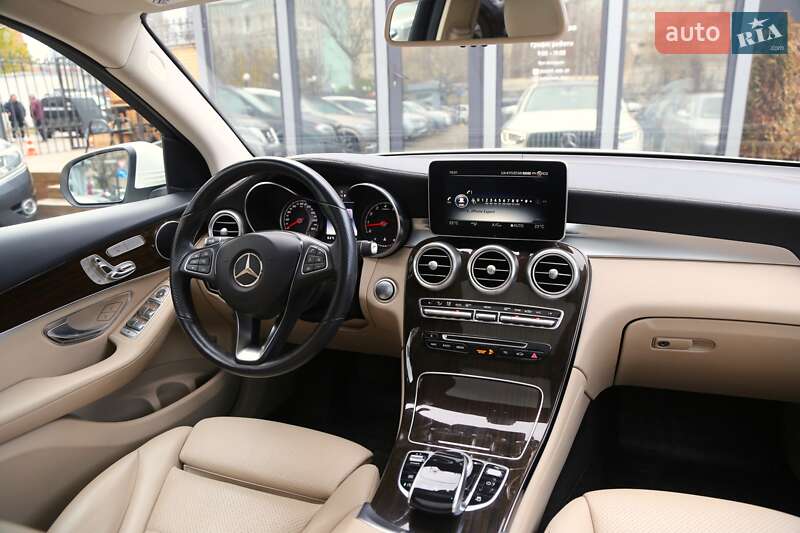 Позашляховик / Кросовер Mercedes-Benz GLC-Class 2020 в Києві
