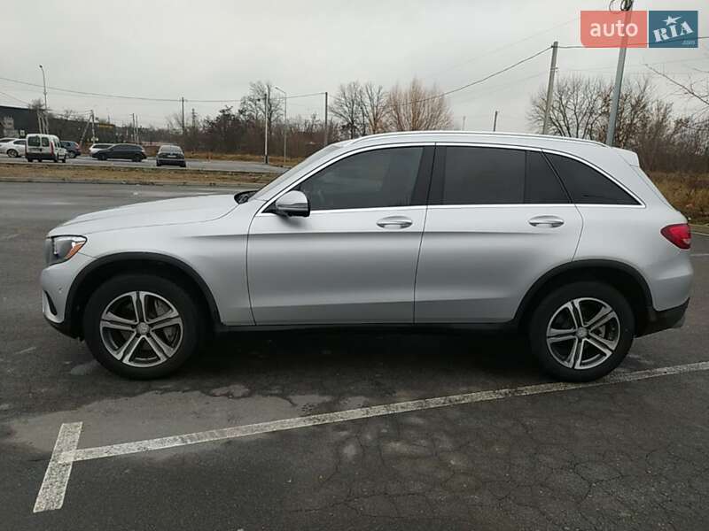 Внедорожник / Кроссовер Mercedes-Benz GLC-Class 2015 в Житомире