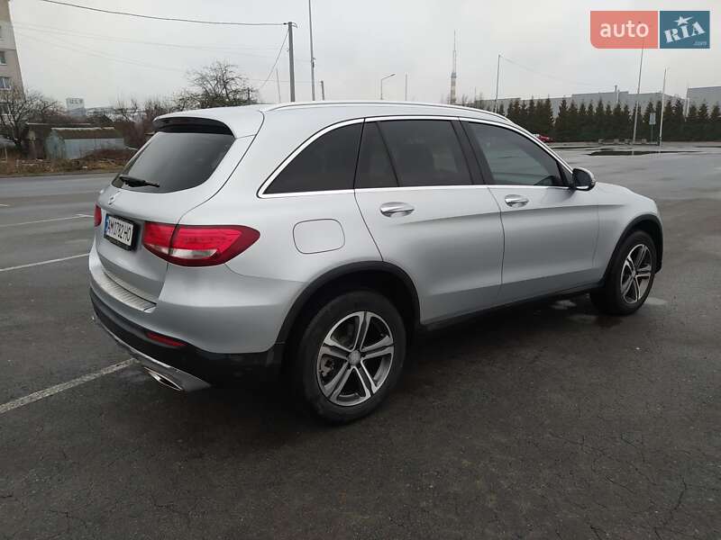 Внедорожник / Кроссовер Mercedes-Benz GLC-Class 2015 в Житомире