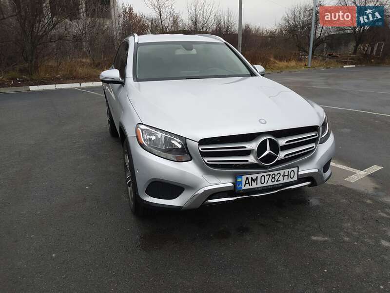 Внедорожник / Кроссовер Mercedes-Benz GLC-Class 2015 в Житомире