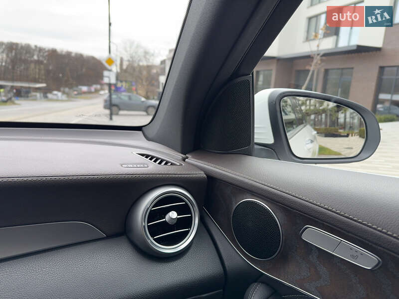 Внедорожник / Кроссовер Mercedes-Benz GLC-Class 2015 в Ужгороде