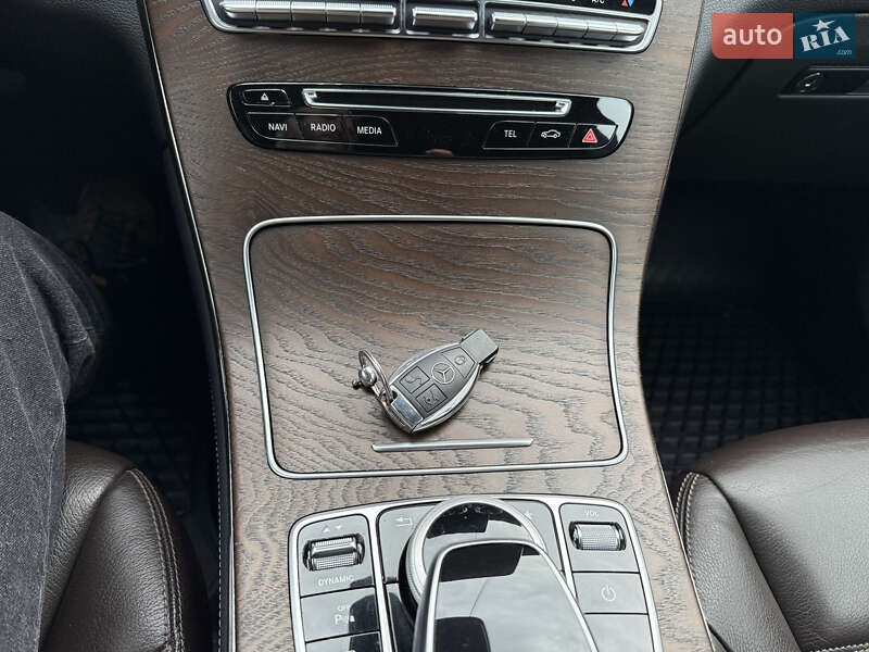 Внедорожник / Кроссовер Mercedes-Benz GLC-Class 2015 в Ужгороде