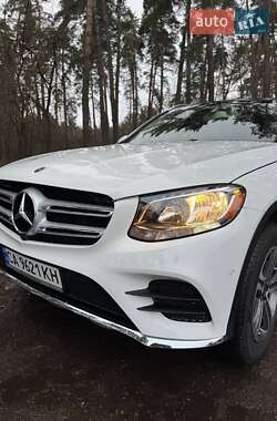 Внедорожник / Кроссовер Mercedes-Benz GLC-Class 2017 в 