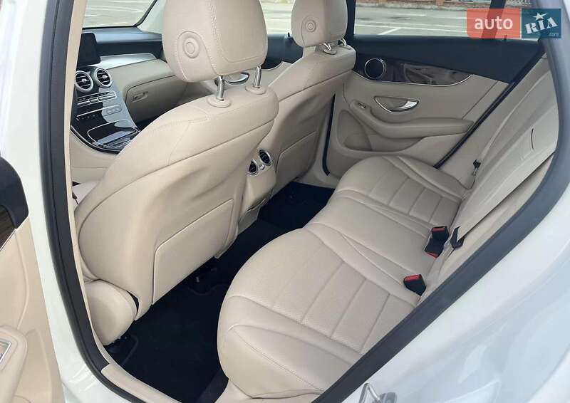 Позашляховик / Кросовер Mercedes-Benz GLC-Class 2020 в Києві