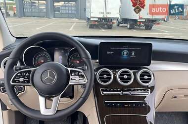 Внедорожник / Кроссовер Mercedes-Benz GLC-Class 2020 в 