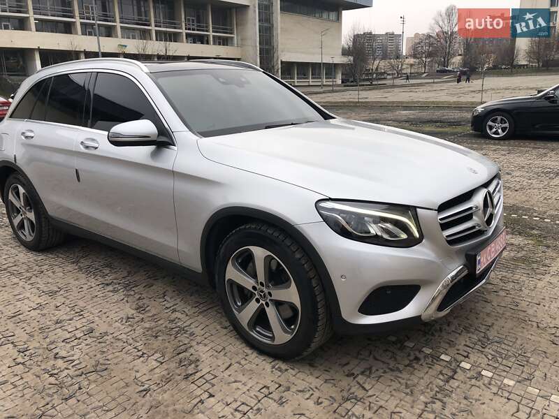 Mercedes-Benz GLC-Class 2017
