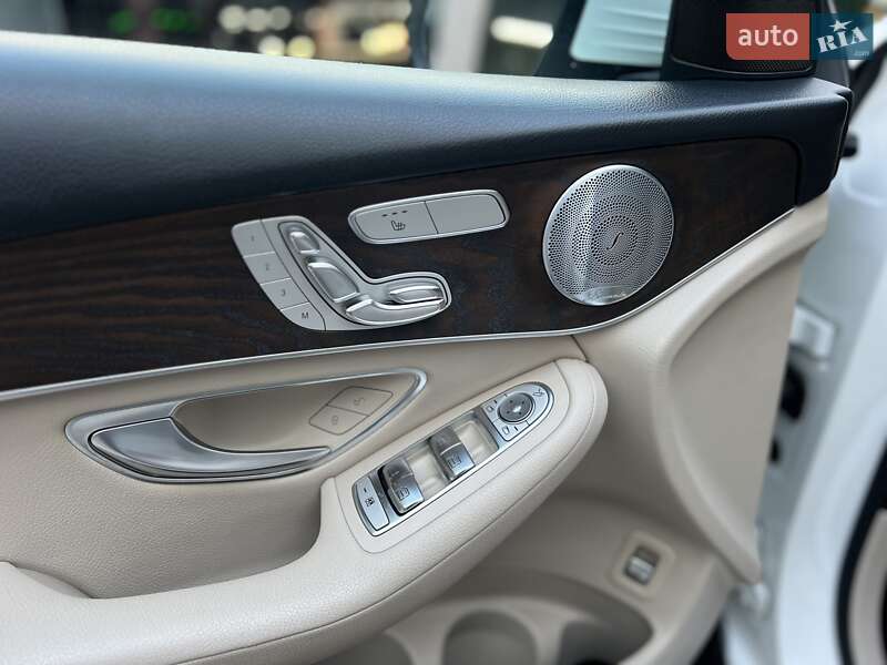 Позашляховик / Кросовер Mercedes-Benz GLC-Class 2018 в Києві