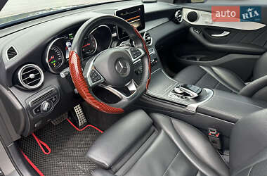 Внедорожник / Кроссовер Mercedes-Benz GLC-Class 2019 в 