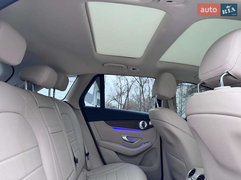 Позашляховик / Кросовер Mercedes-Benz GLC-Class 2020 в Дніпрі