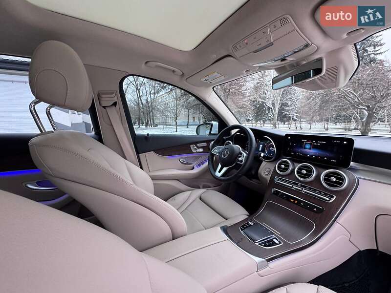 Позашляховик / Кросовер Mercedes-Benz GLC-Class 2020 в Дніпрі