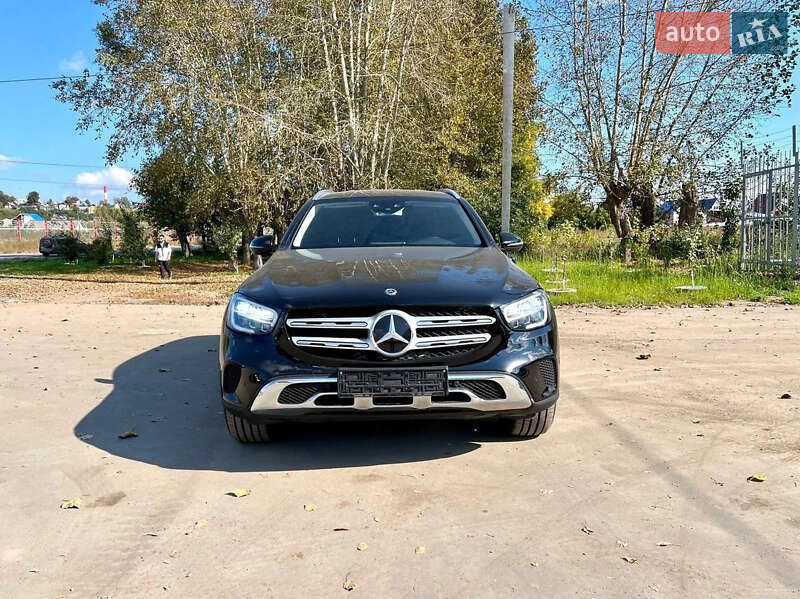 Внедорожник / Кроссовер Mercedes-Benz GLC-Class 2020 в Киеве