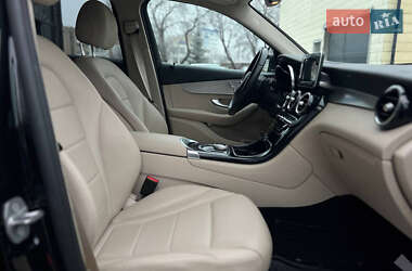 Внедорожник / Кроссовер Mercedes-Benz GLC-Class 2017 в 
