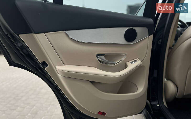 Позашляховик / Кросовер Mercedes-Benz GLC-Class 2017 в Івано-Франківську